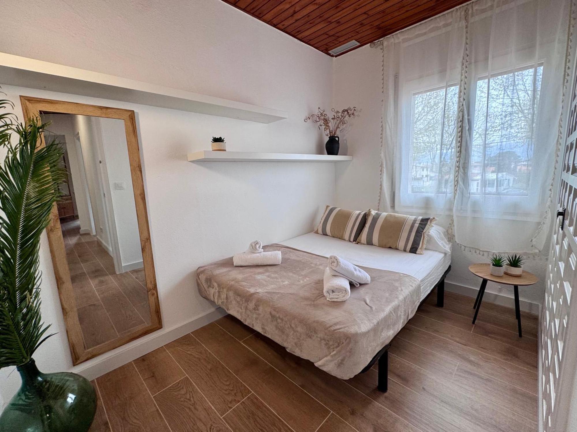 Gorgot P1 I Apartamento Con Terraza Y Piscina Comunitaria Cerca De La Playa Ampuriabrava Exterior foto